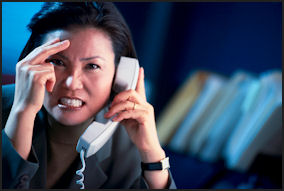 360-degree-feedback-pros-cons-angry-woman-phone